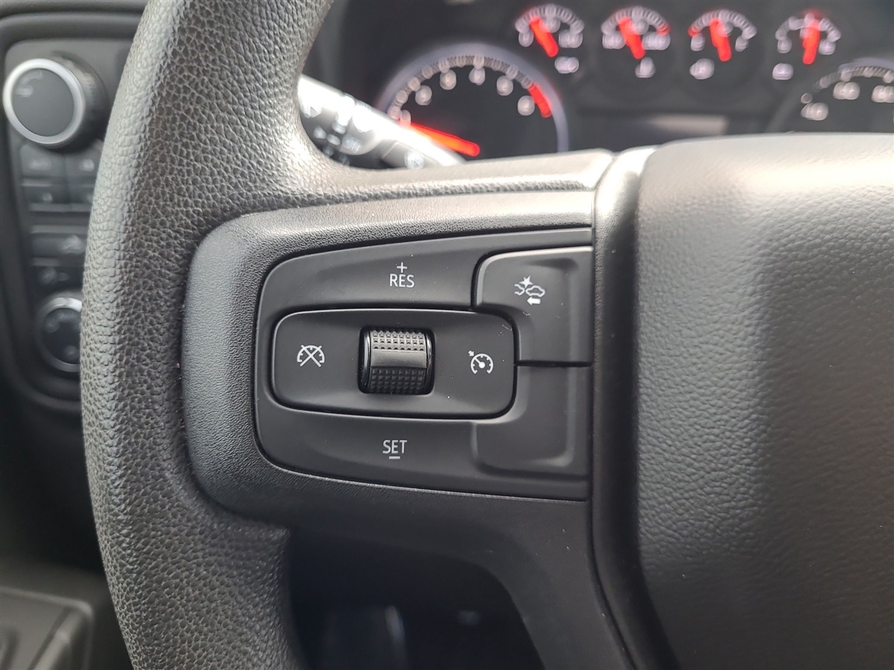 Chevrolet Silverado 1500  2023