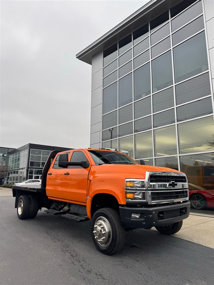 2022 Chevrolet Silverado Medium Duty Work Truck