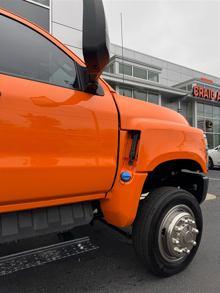 Chevrolet Silverado Medium Duty  2022