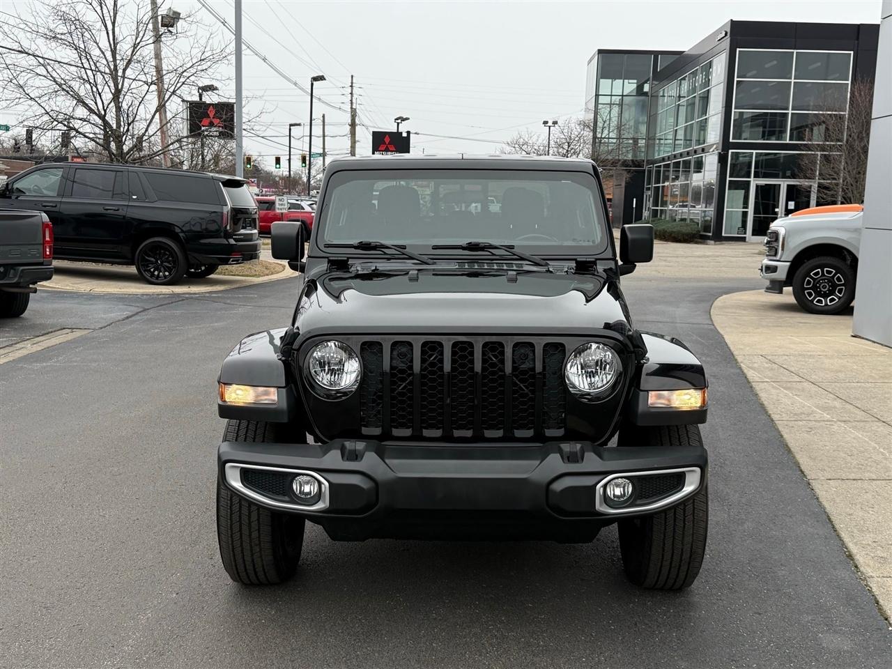 Jeep Gladiator  2021