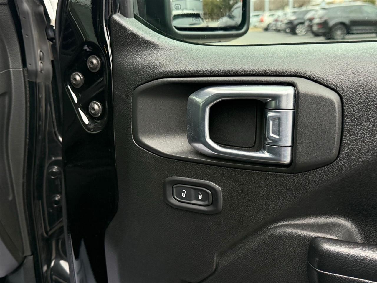 Jeep Gladiator  2021