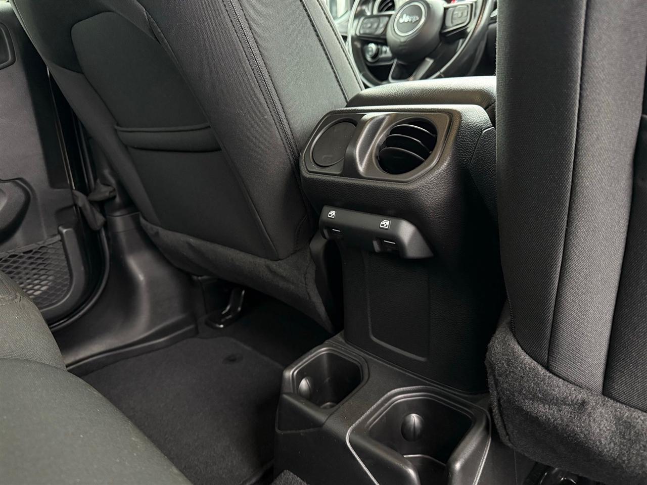 Jeep Gladiator  2021