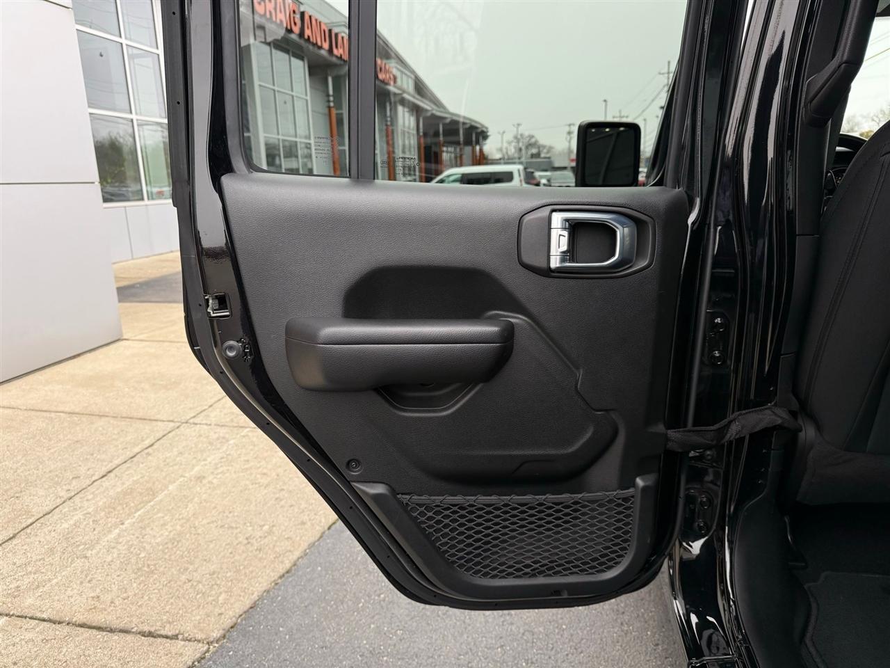 Jeep Gladiator  2021