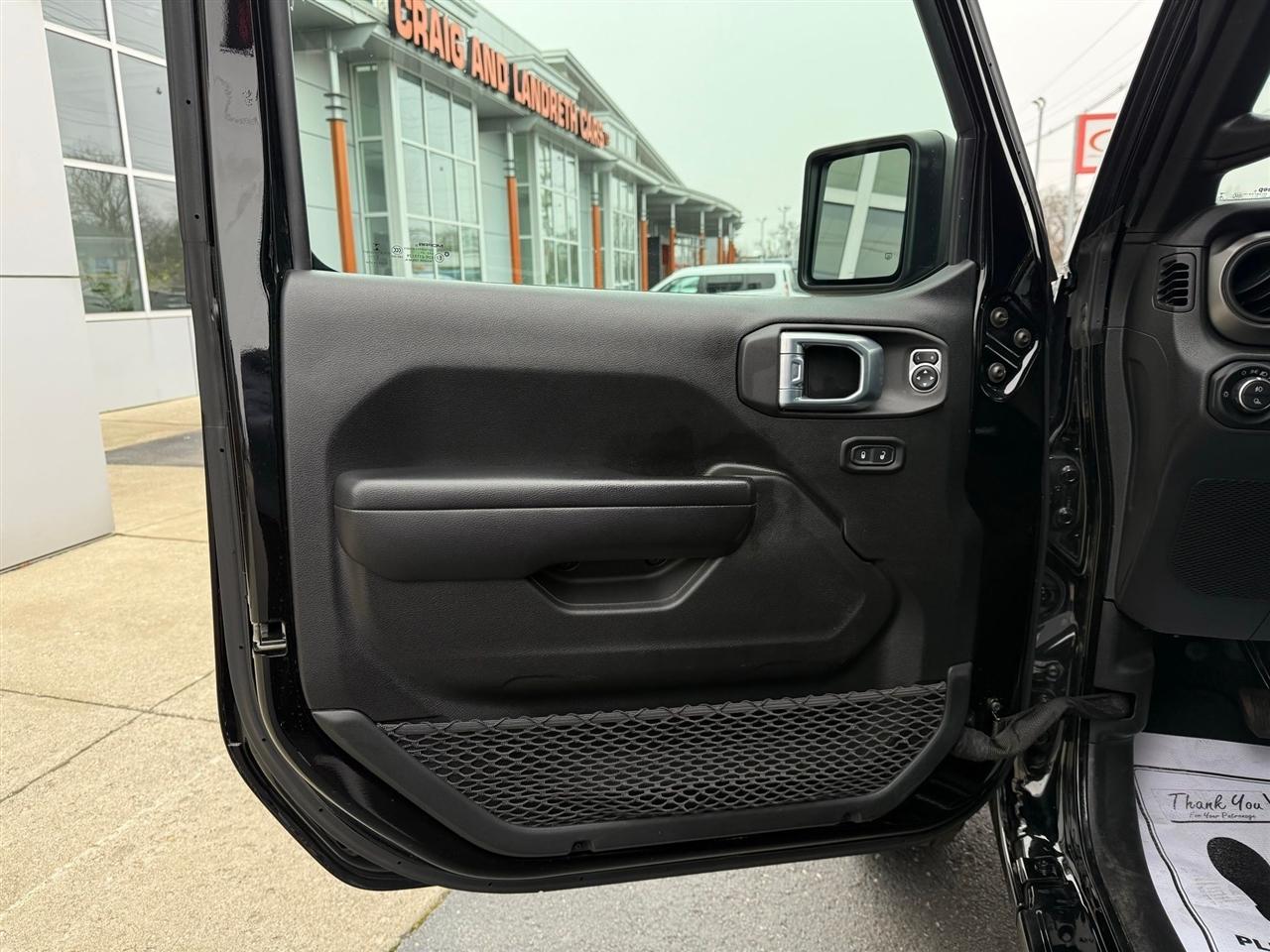 Jeep Gladiator  2021