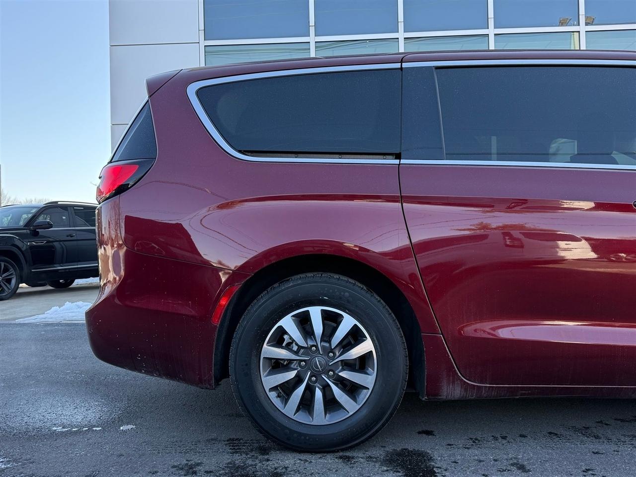 Chrysler Pacifica Hybrid  2022