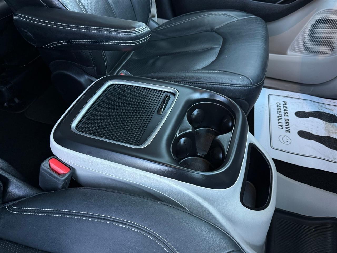 Chrysler Pacifica Hybrid  2022