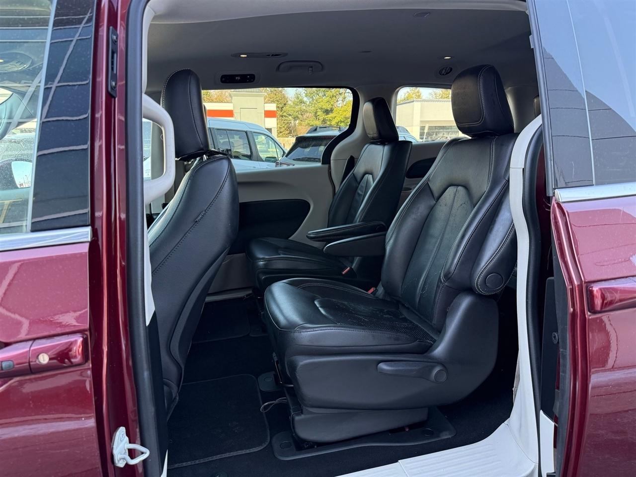 Chrysler Pacifica Hybrid  2022