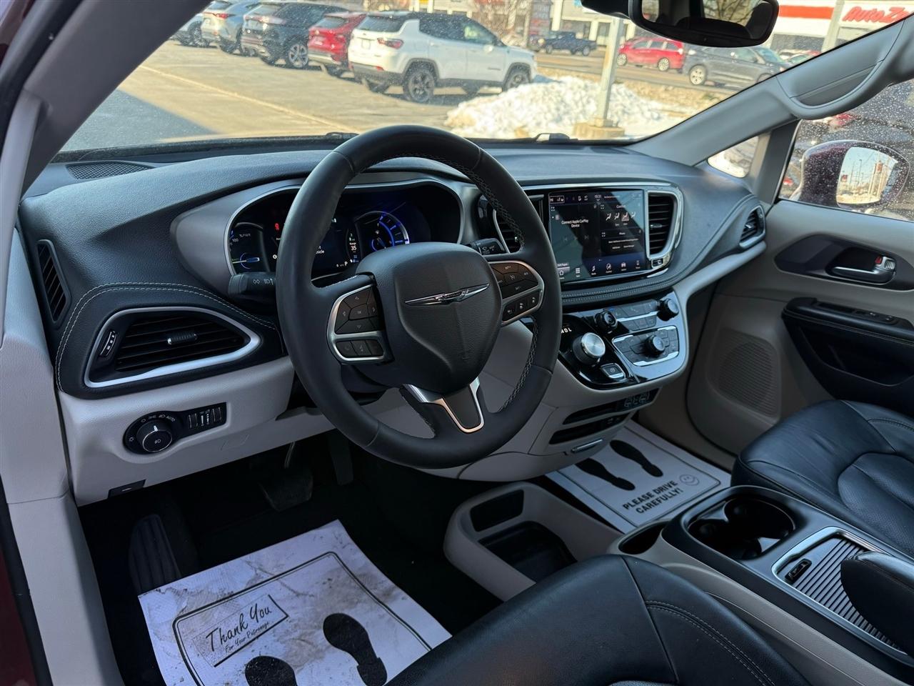 Chrysler Pacifica Hybrid  2022