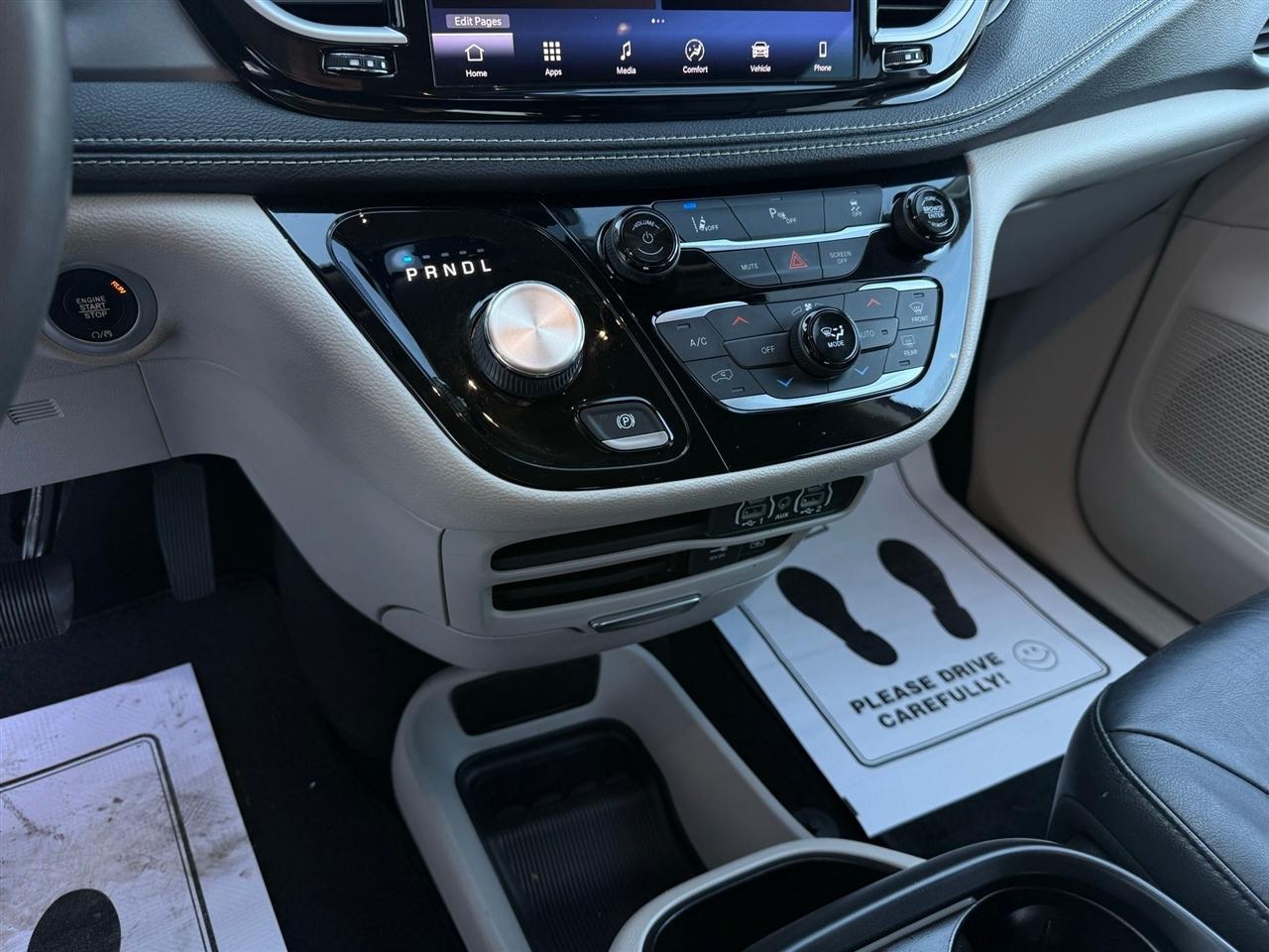 Chrysler Pacifica Hybrid  2022