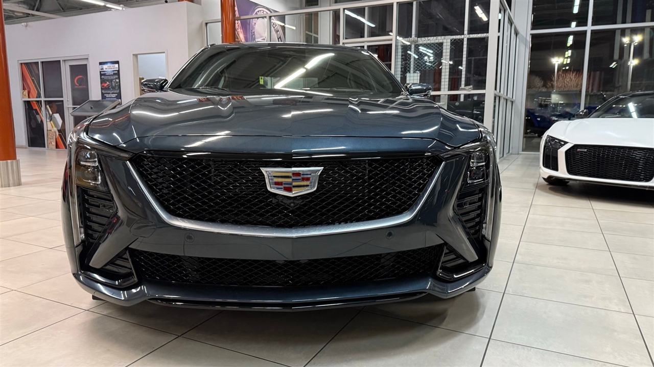 Cadillac CT5  2025