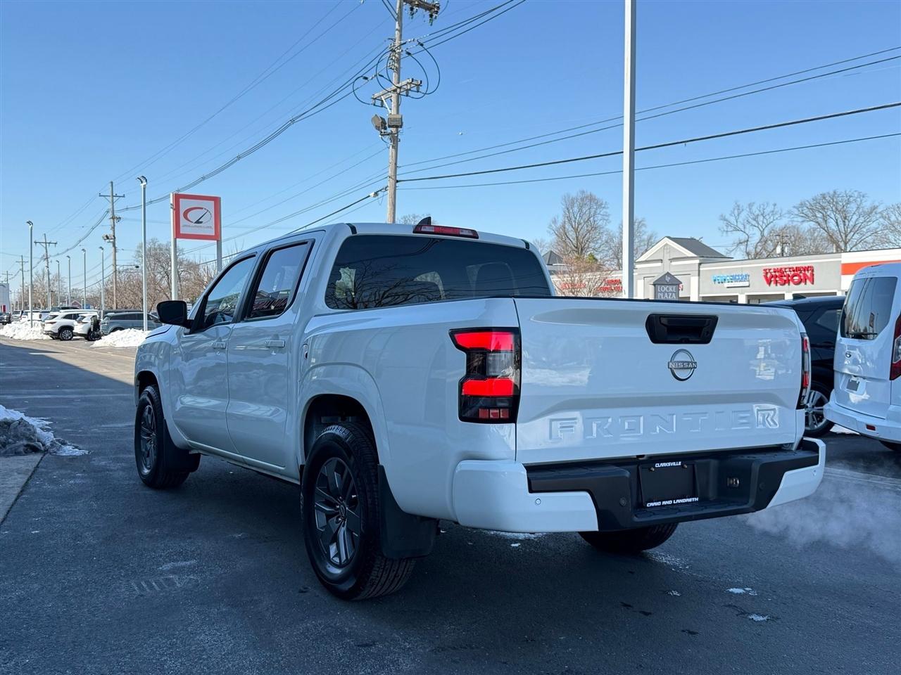 Nissan Frontier  2025