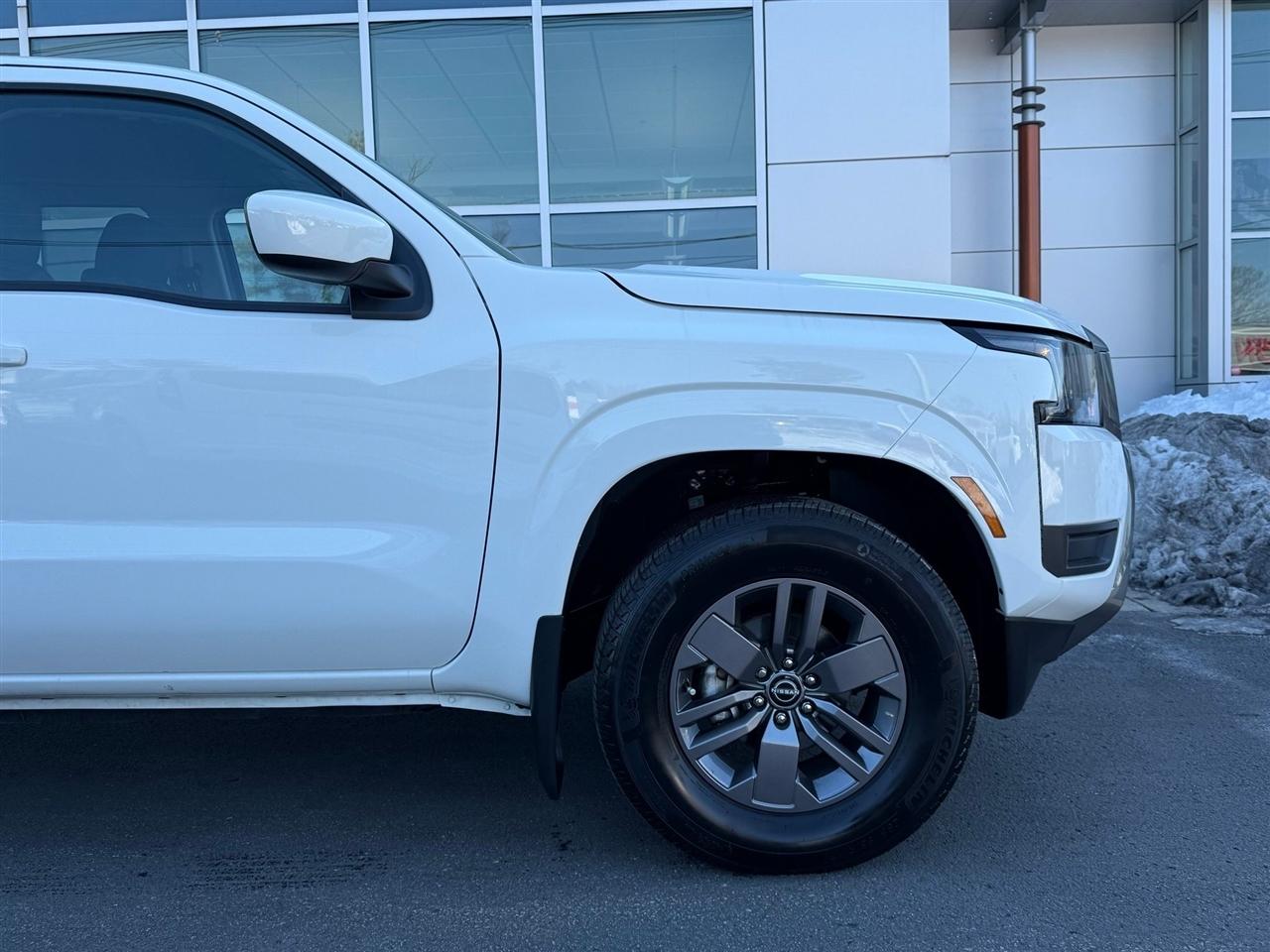 Nissan Frontier  2025