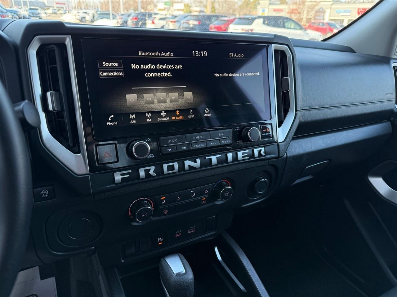 Nissan Frontier  2025