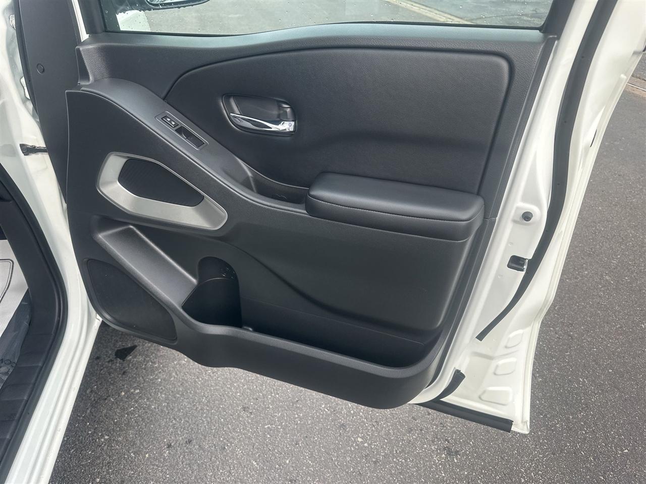 Nissan Frontier  2025