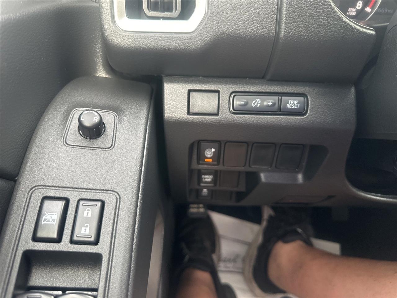 Nissan Frontier  2025