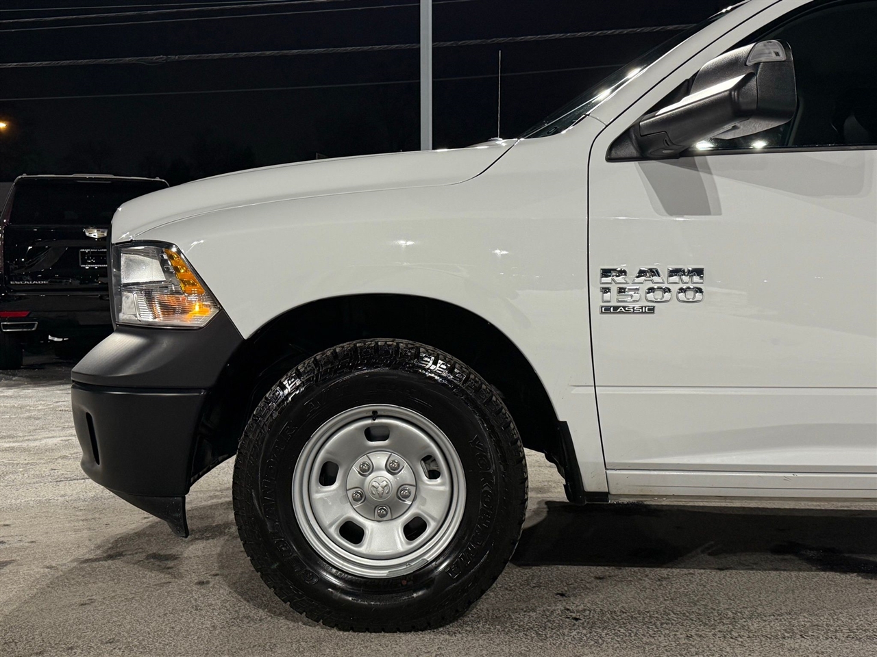 RAM 1500 Classic  2023