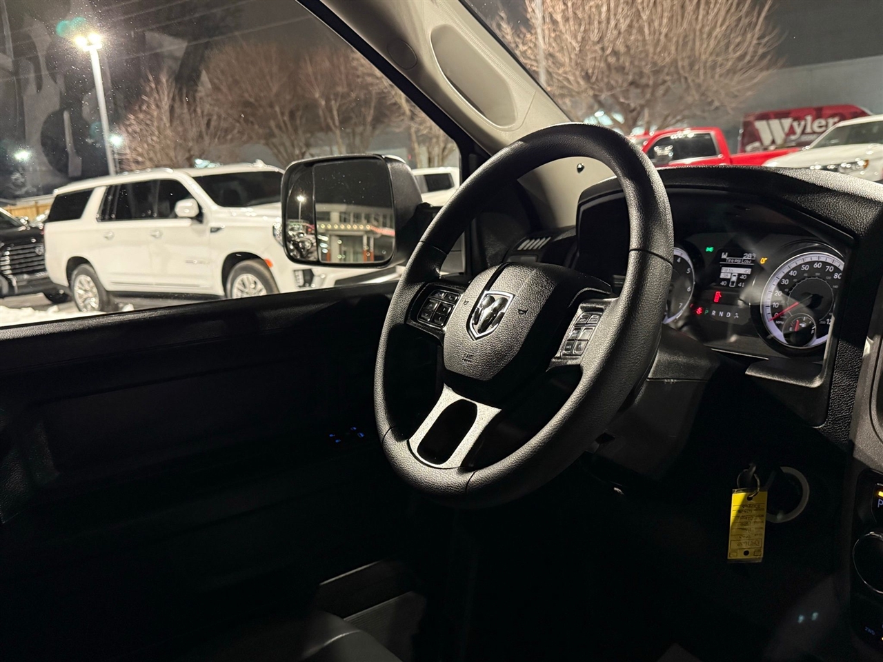 RAM 1500 Classic  2023