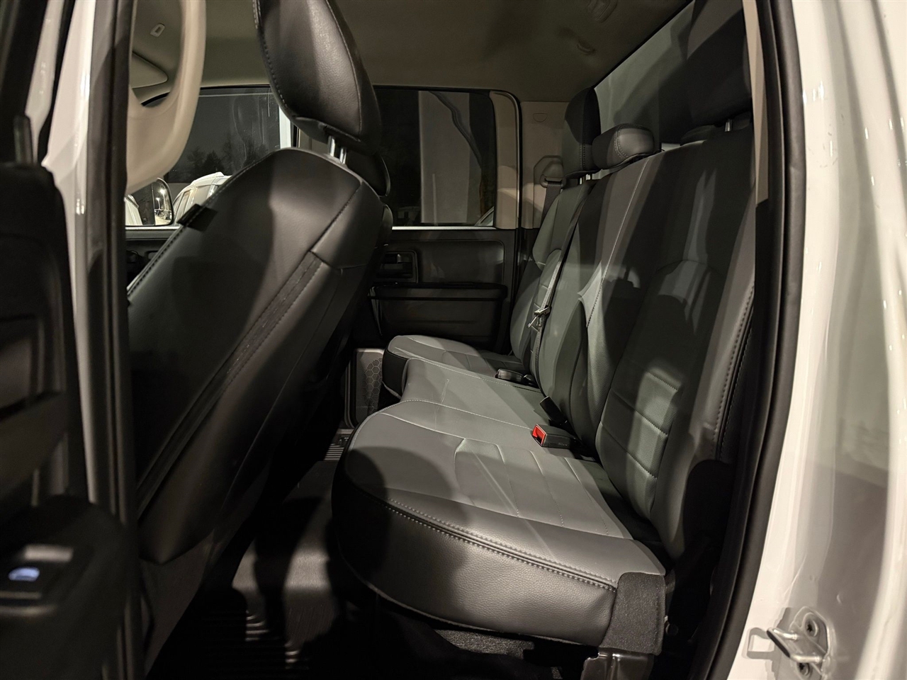 RAM 1500 Classic  2023