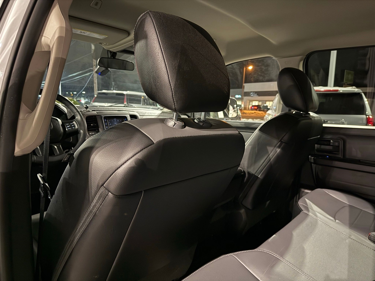 RAM 1500 Classic  2023