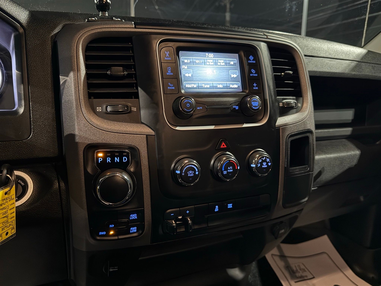 RAM 1500 Classic  2023