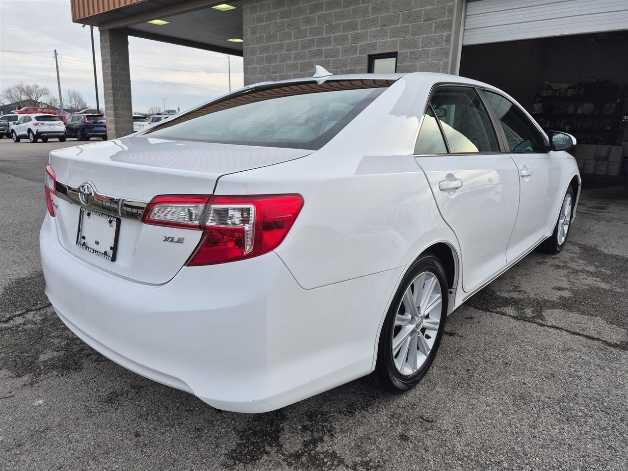 Toyota Camry  2014
