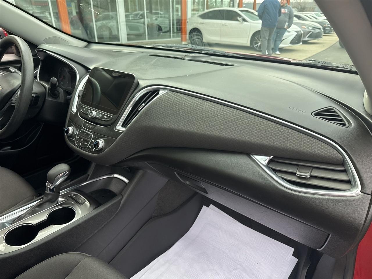 Chevrolet Malibu  2021