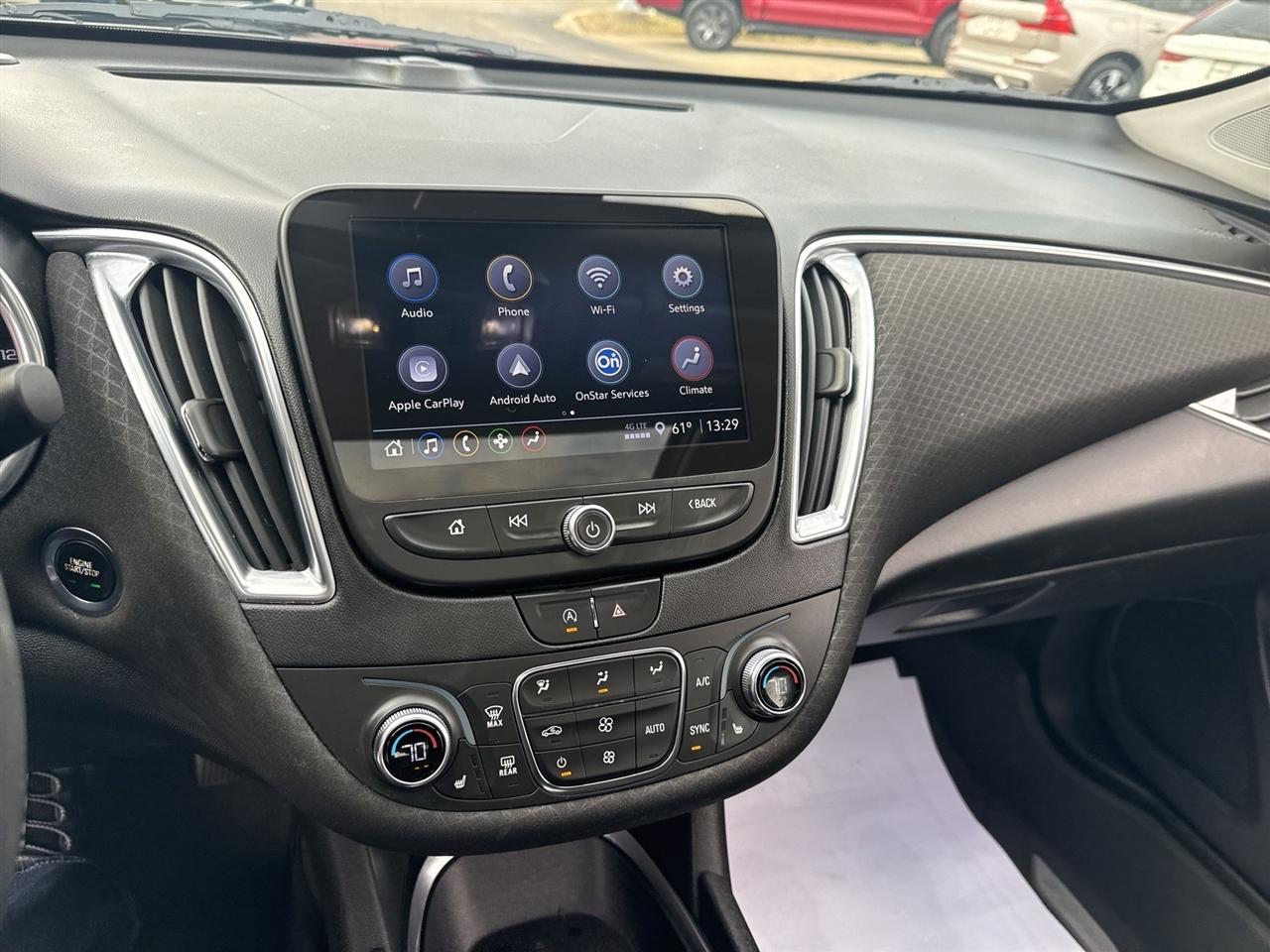 Chevrolet Malibu  2021