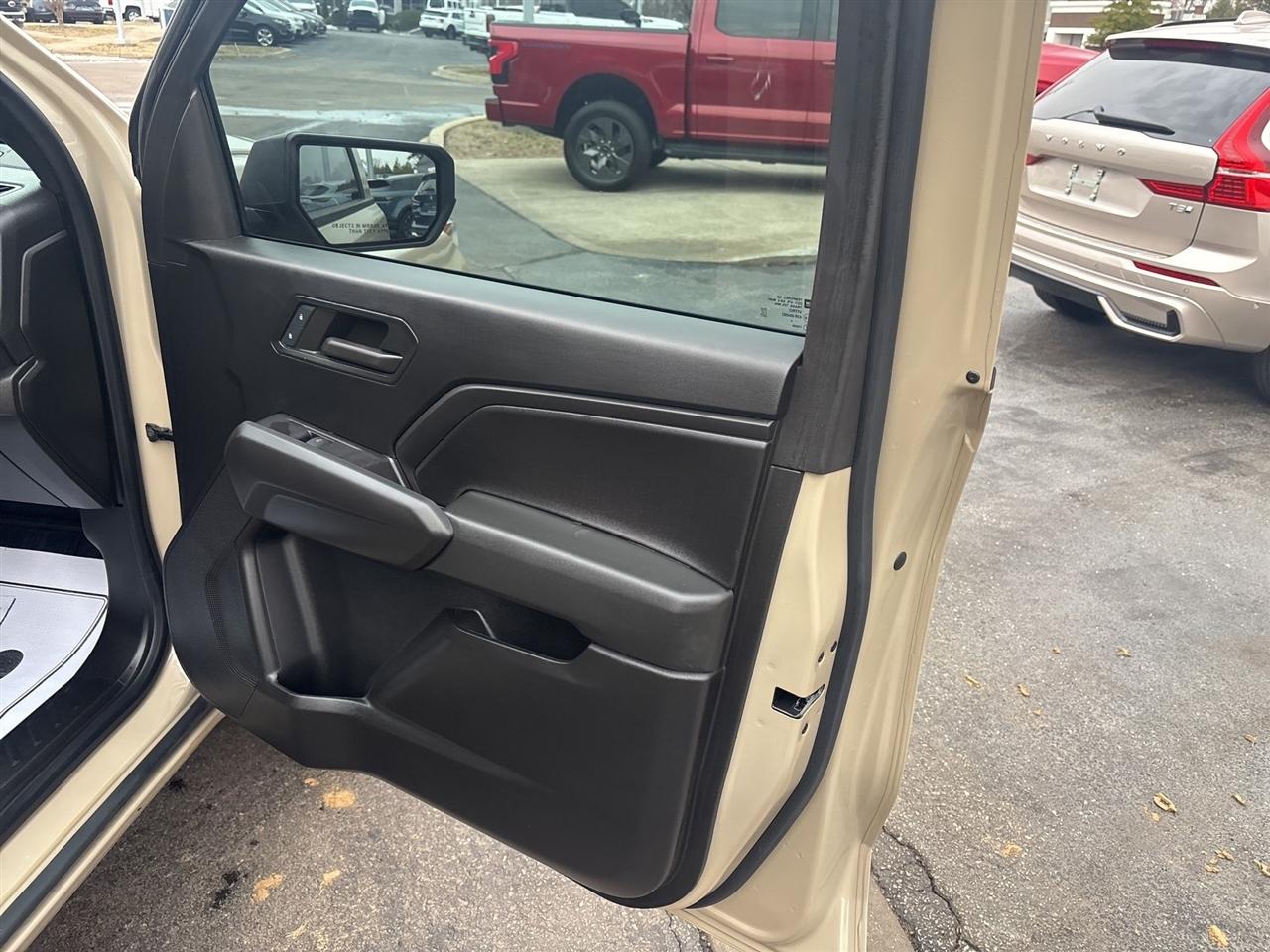 Chevrolet Colorado  2024