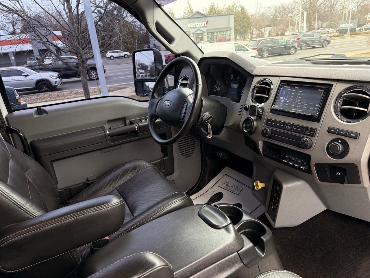 Ford F-650  2012