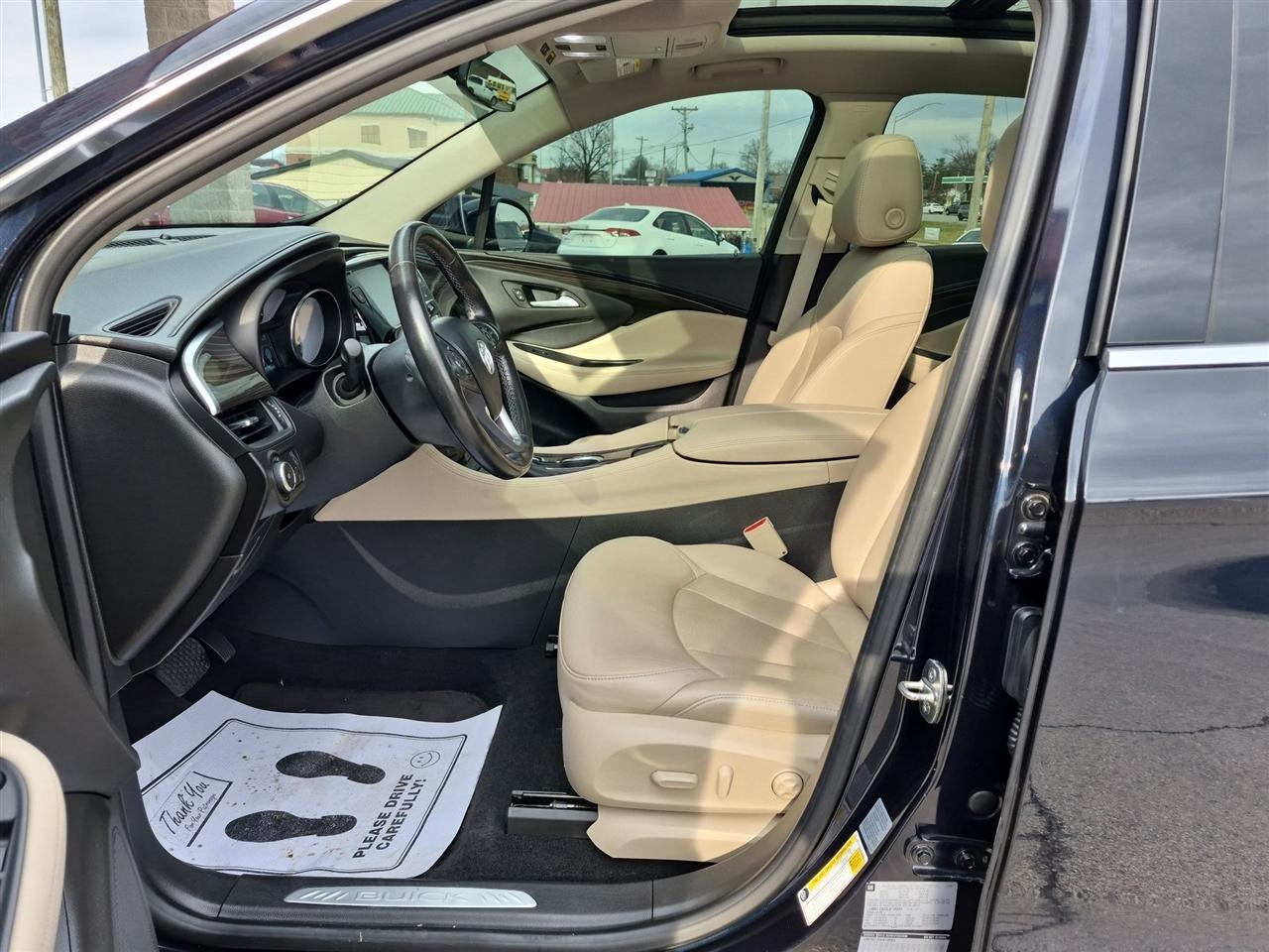 Buick Envision  2020