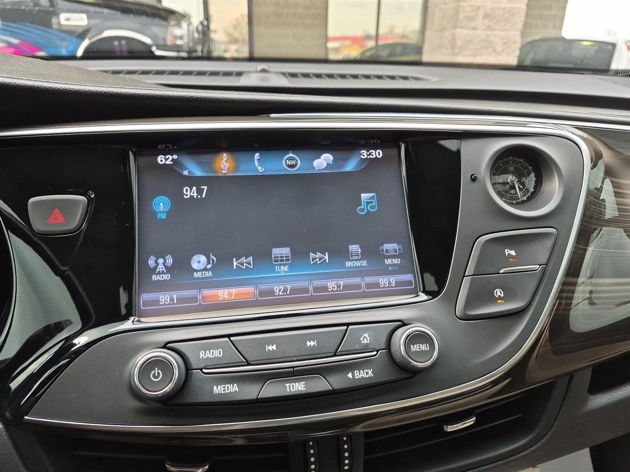 Buick Envision  2020