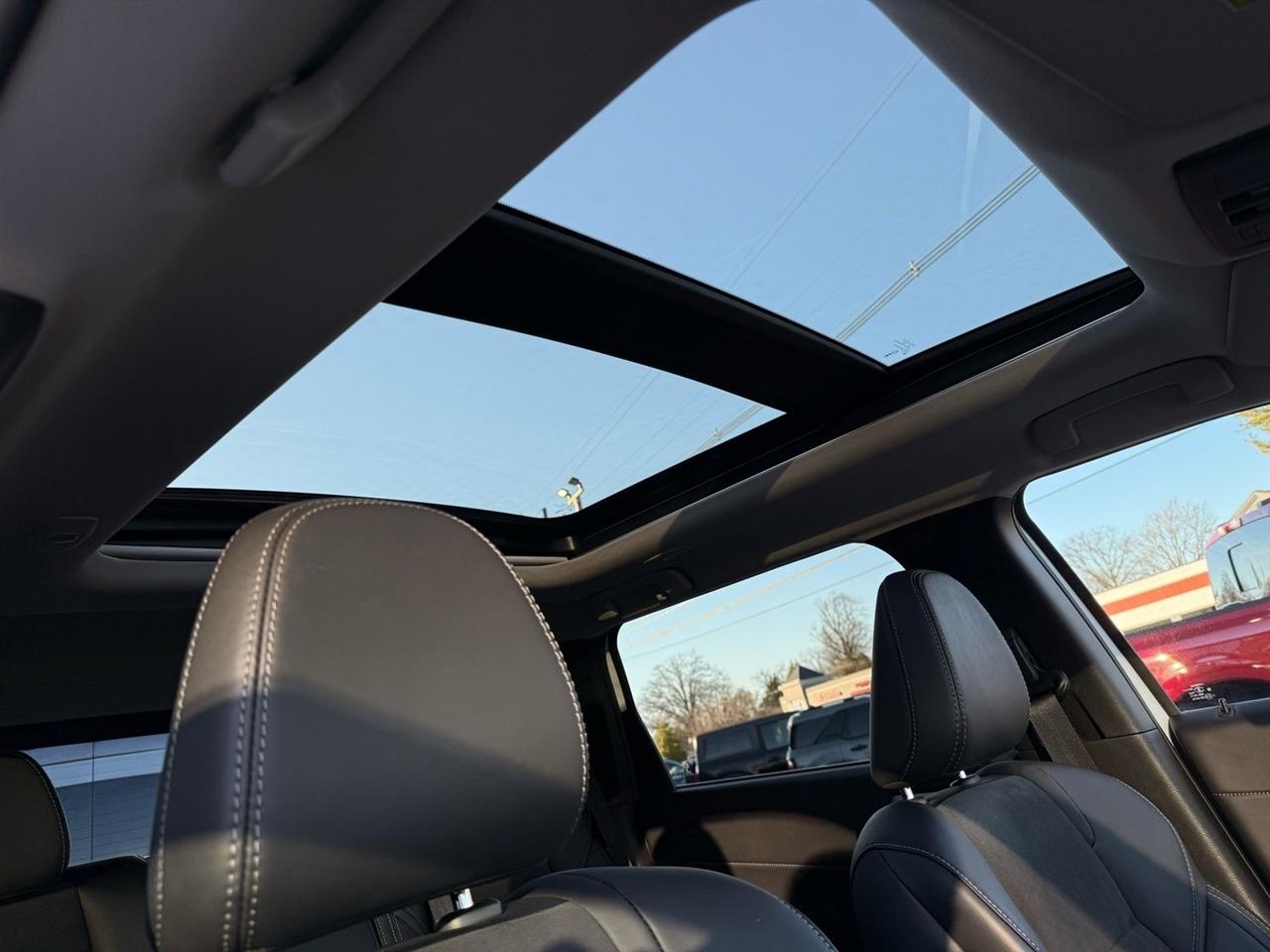 Mitsubishi Outlander PHEV  2024