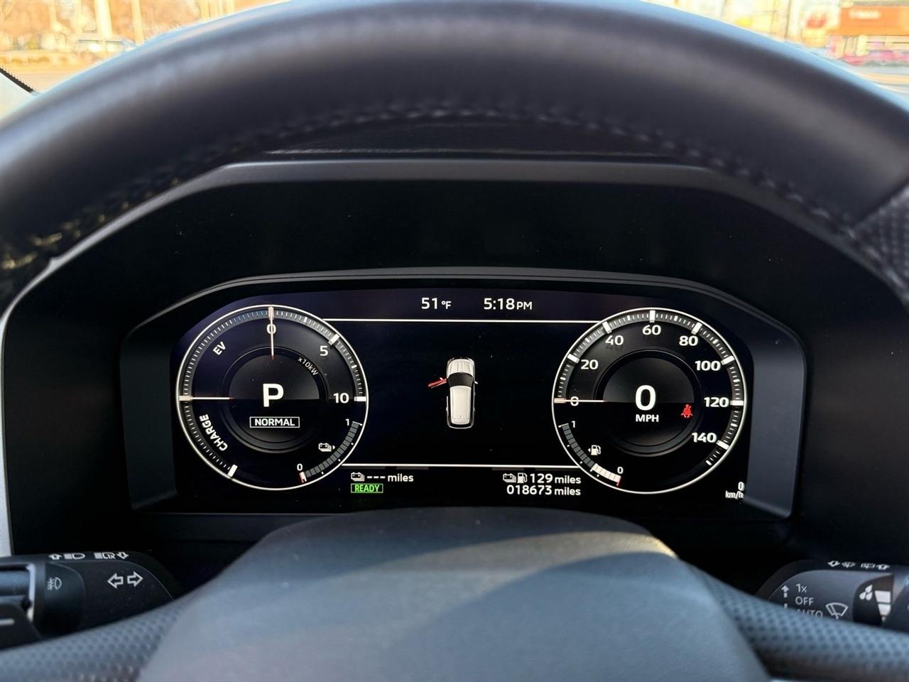 Mitsubishi Outlander PHEV  2024