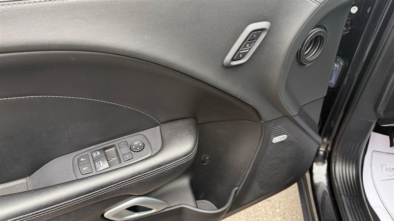 Dodge Challenger  2021