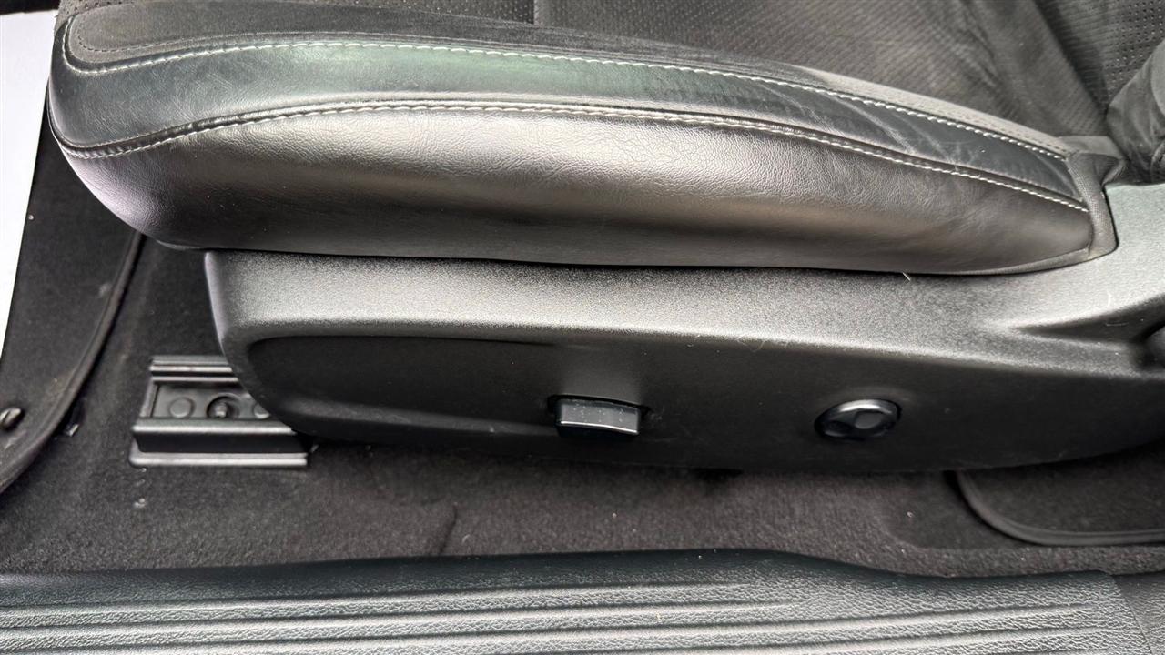 Dodge Challenger  2021