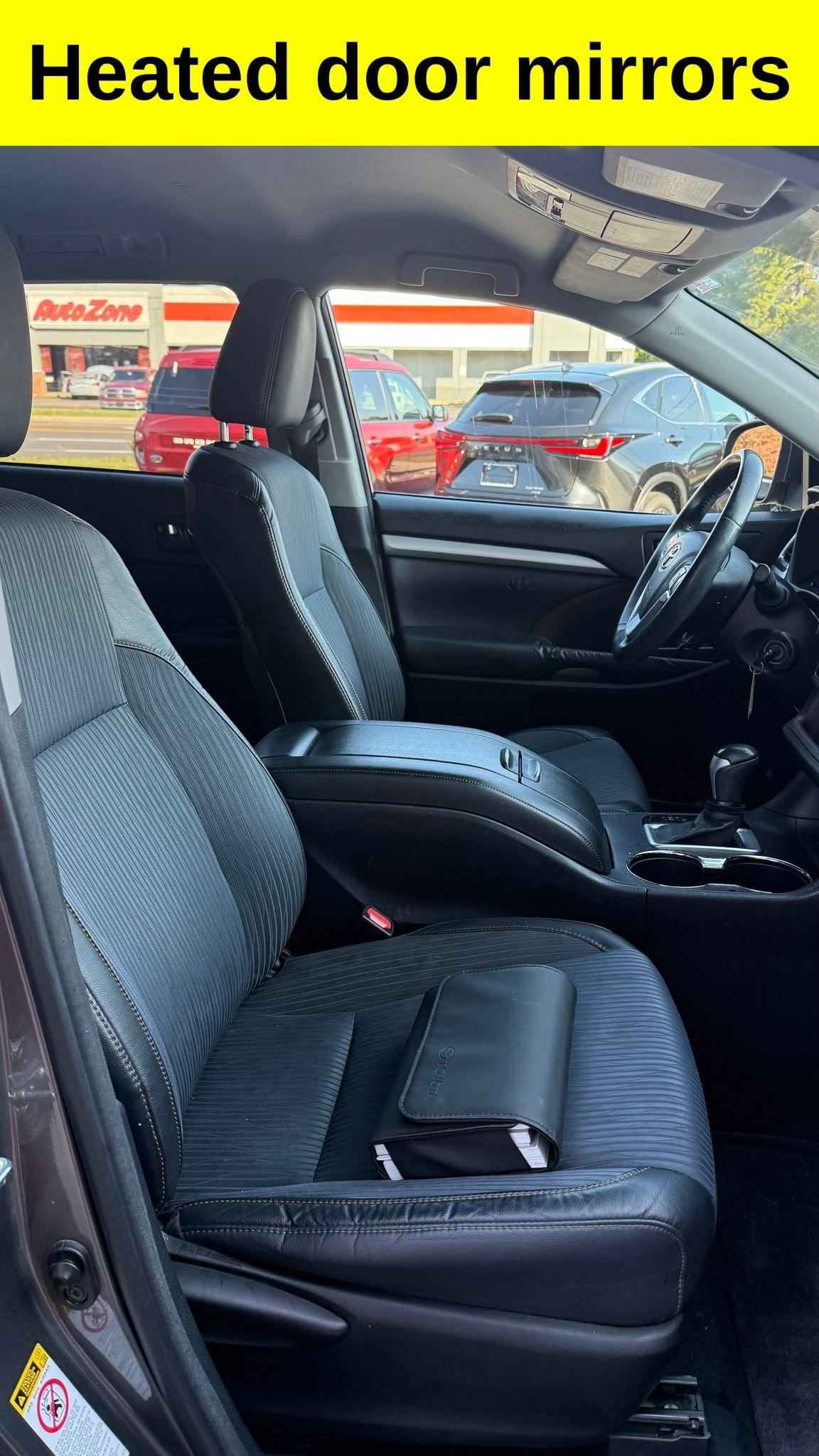 Toyota Highlander  2015