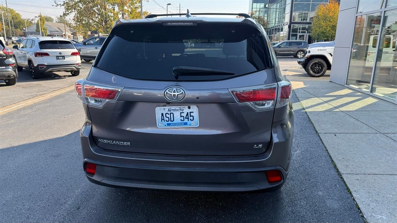 Toyota Highlander  2015