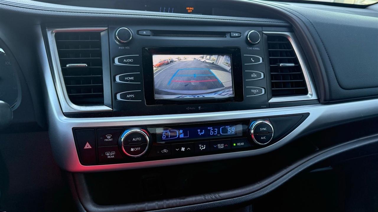 Toyota Highlander  2015