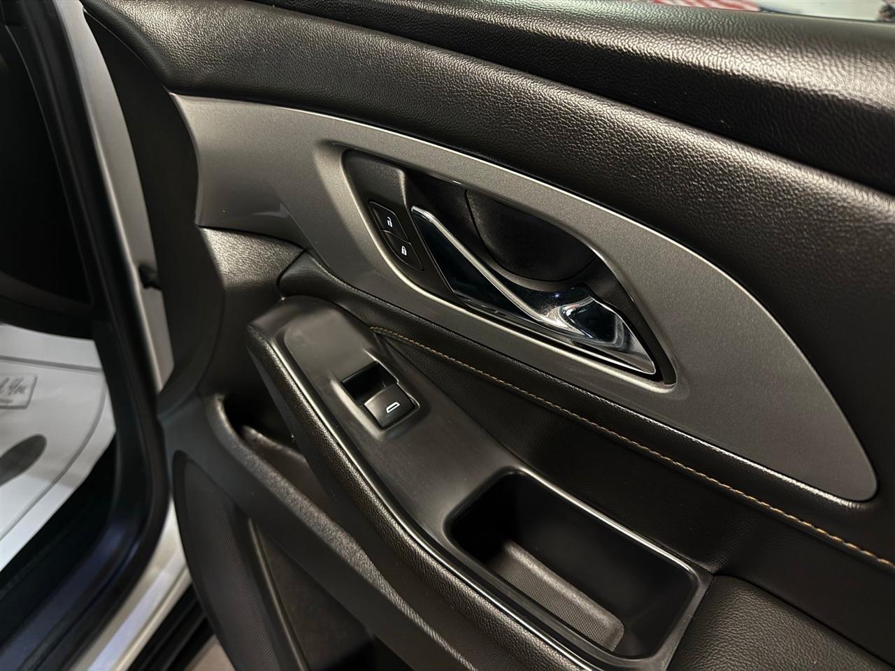 Chevrolet Traverse  2021