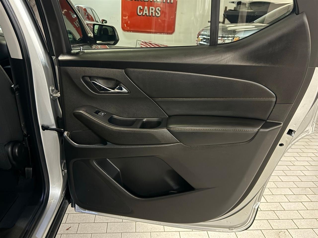 Chevrolet Traverse  2021