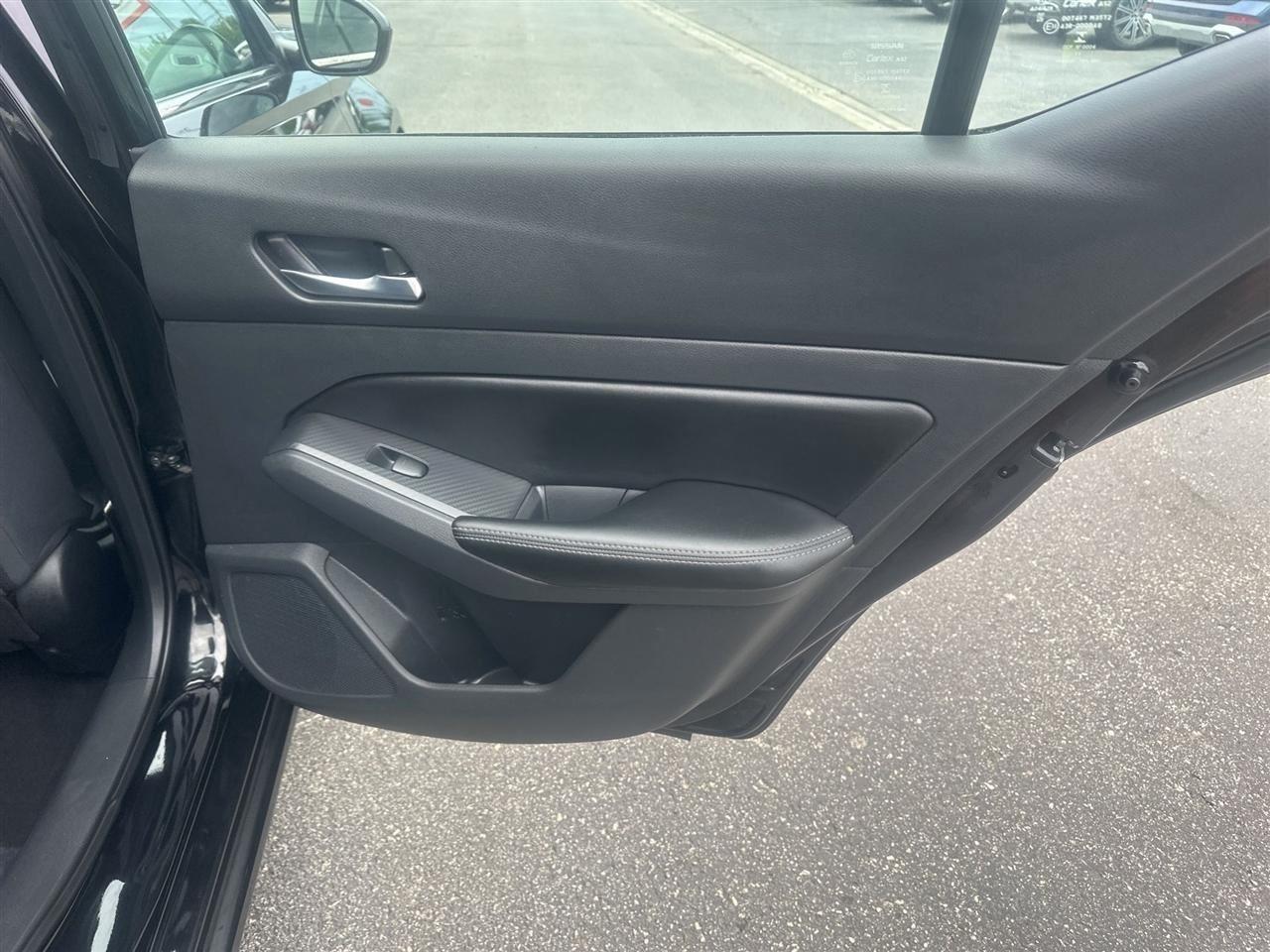 Nissan Altima  2022