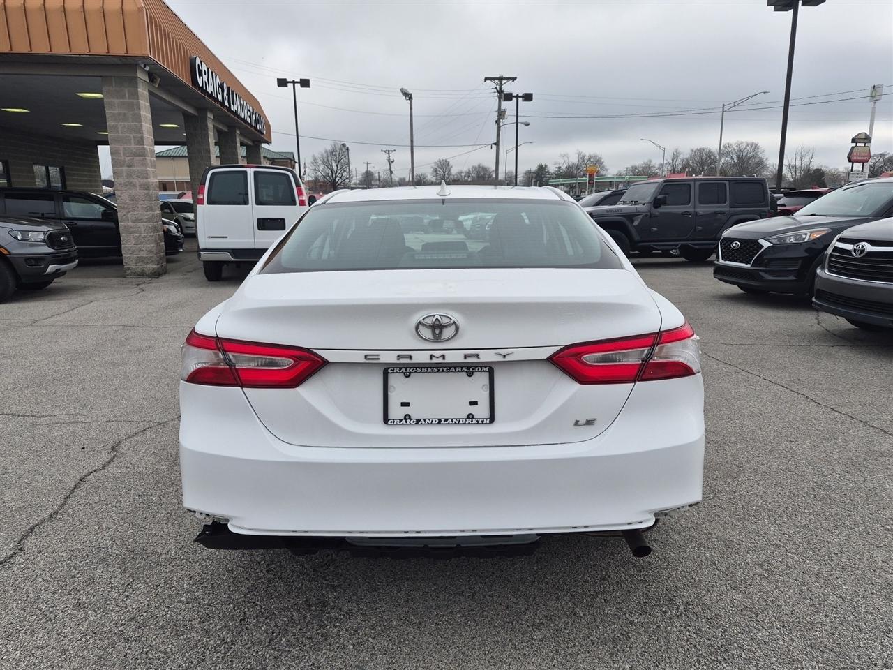 Toyota Camry  2019