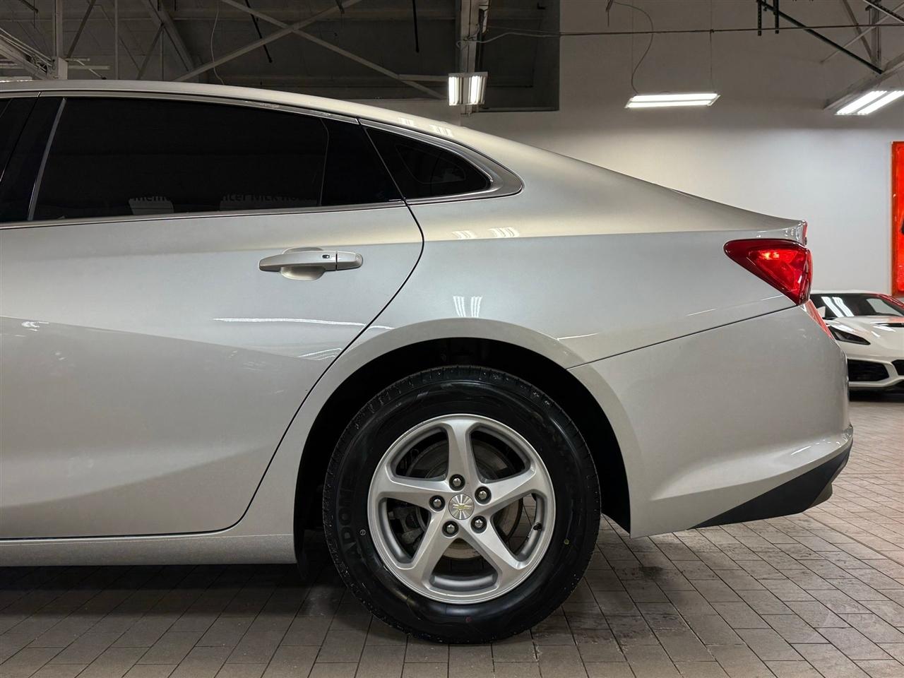 Chevrolet Malibu  2016