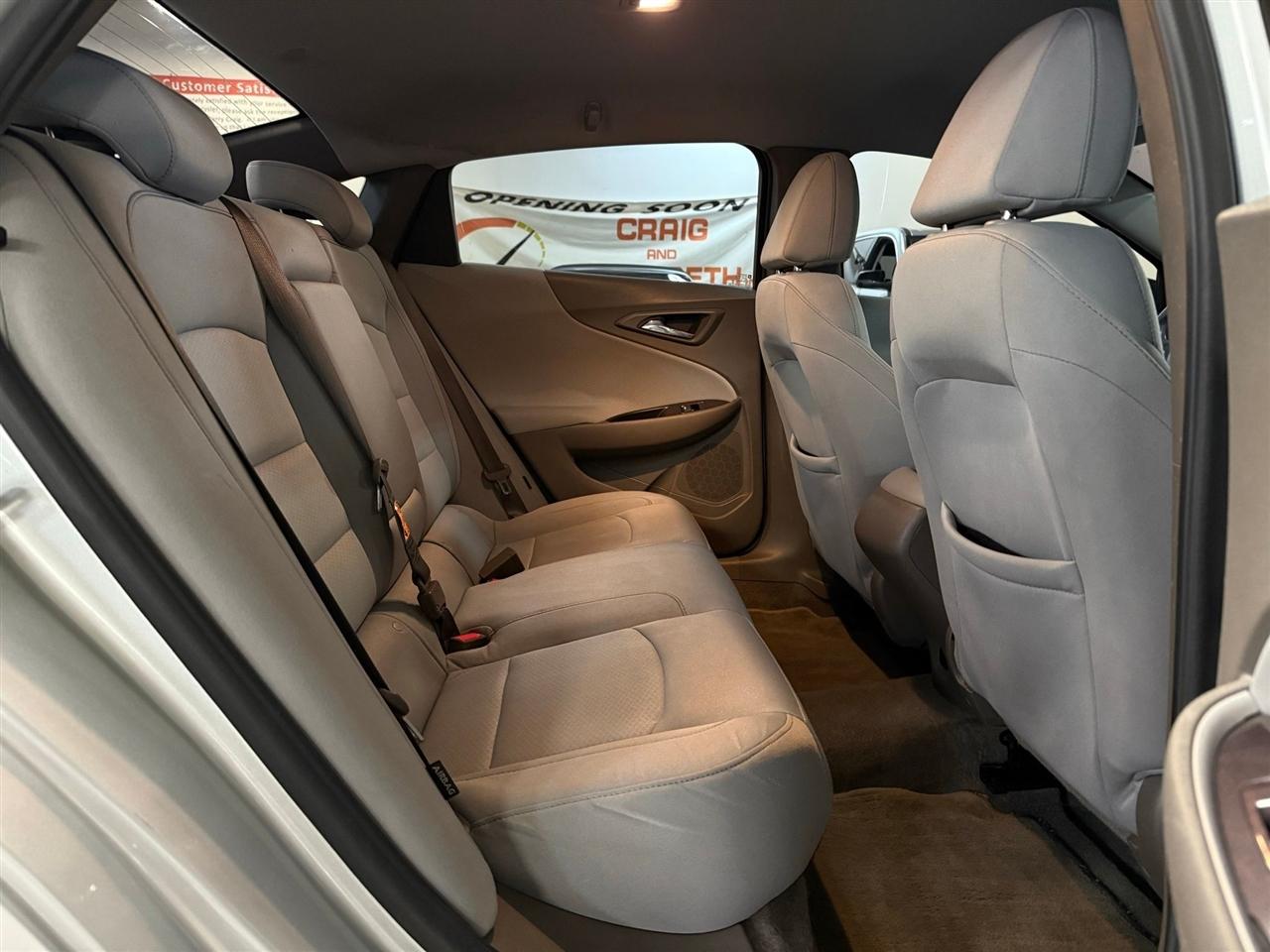 Chevrolet Malibu  2016