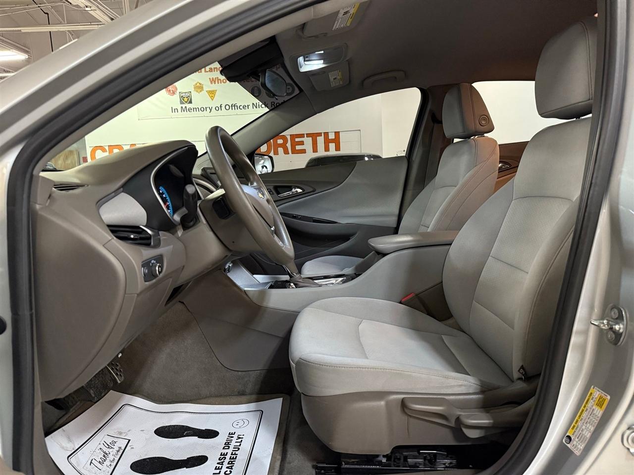 Chevrolet Malibu  2016