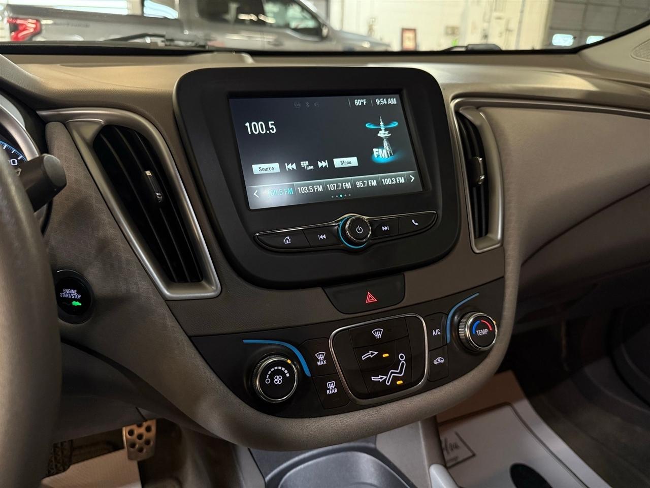 Chevrolet Malibu  2016