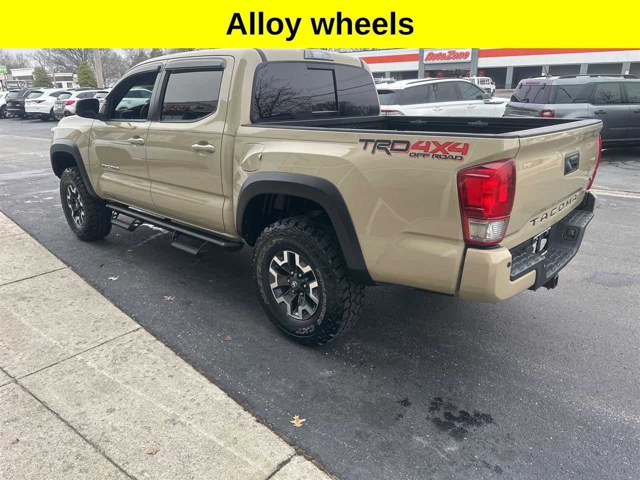 Toyota Tacoma  2017