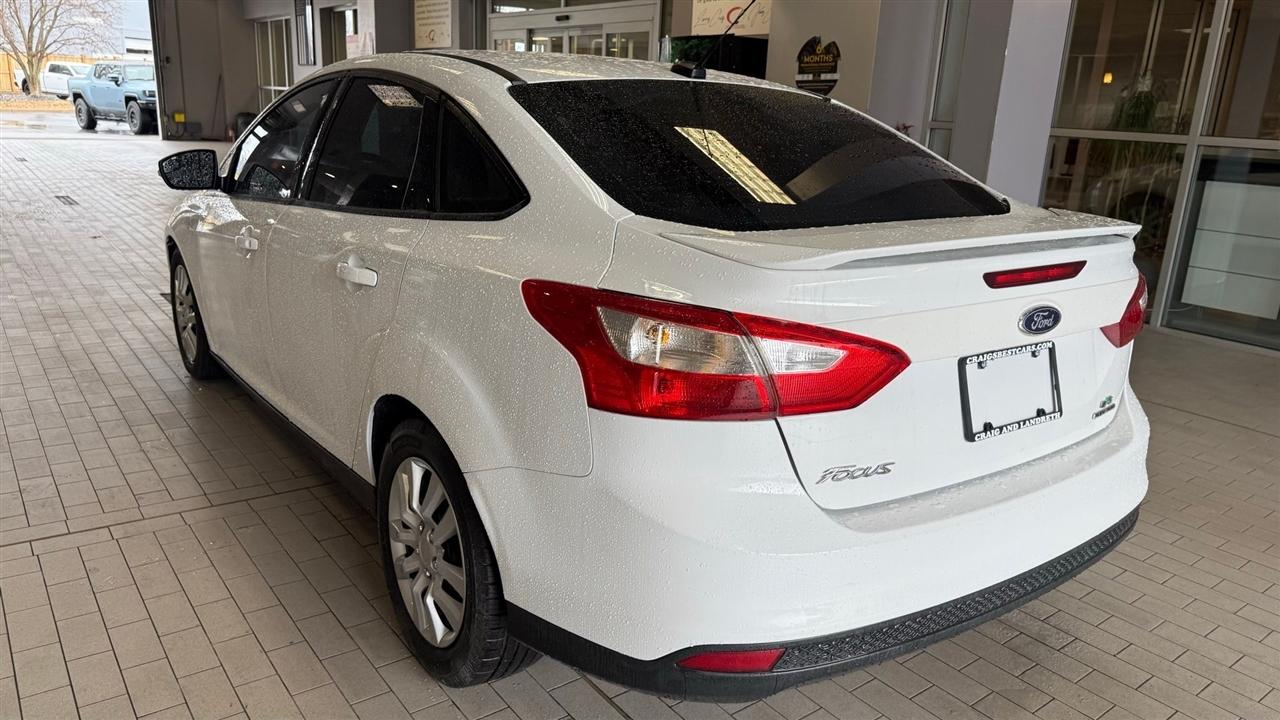 Ford Focus  2014