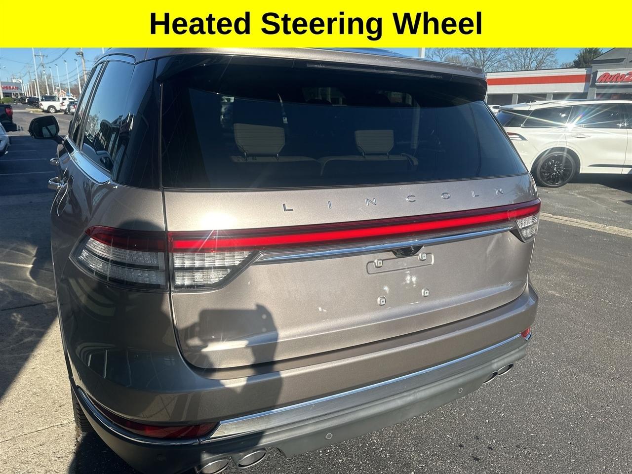 Lincoln Aviator  2020