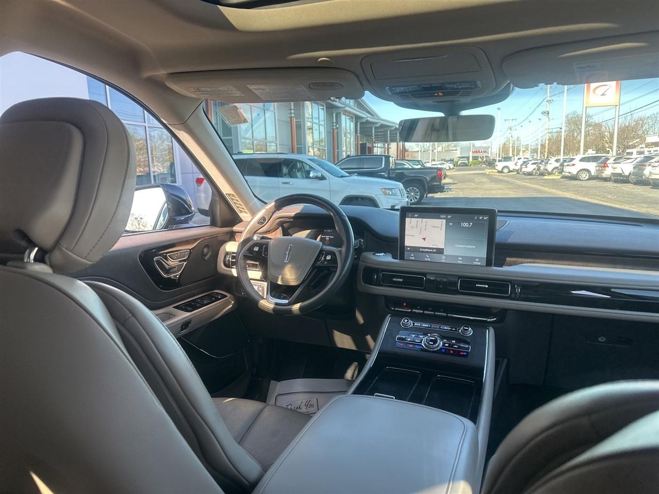 Lincoln Aviator  2020